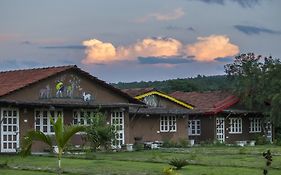 Pachmarhi Foothill Cottages By Vanyum